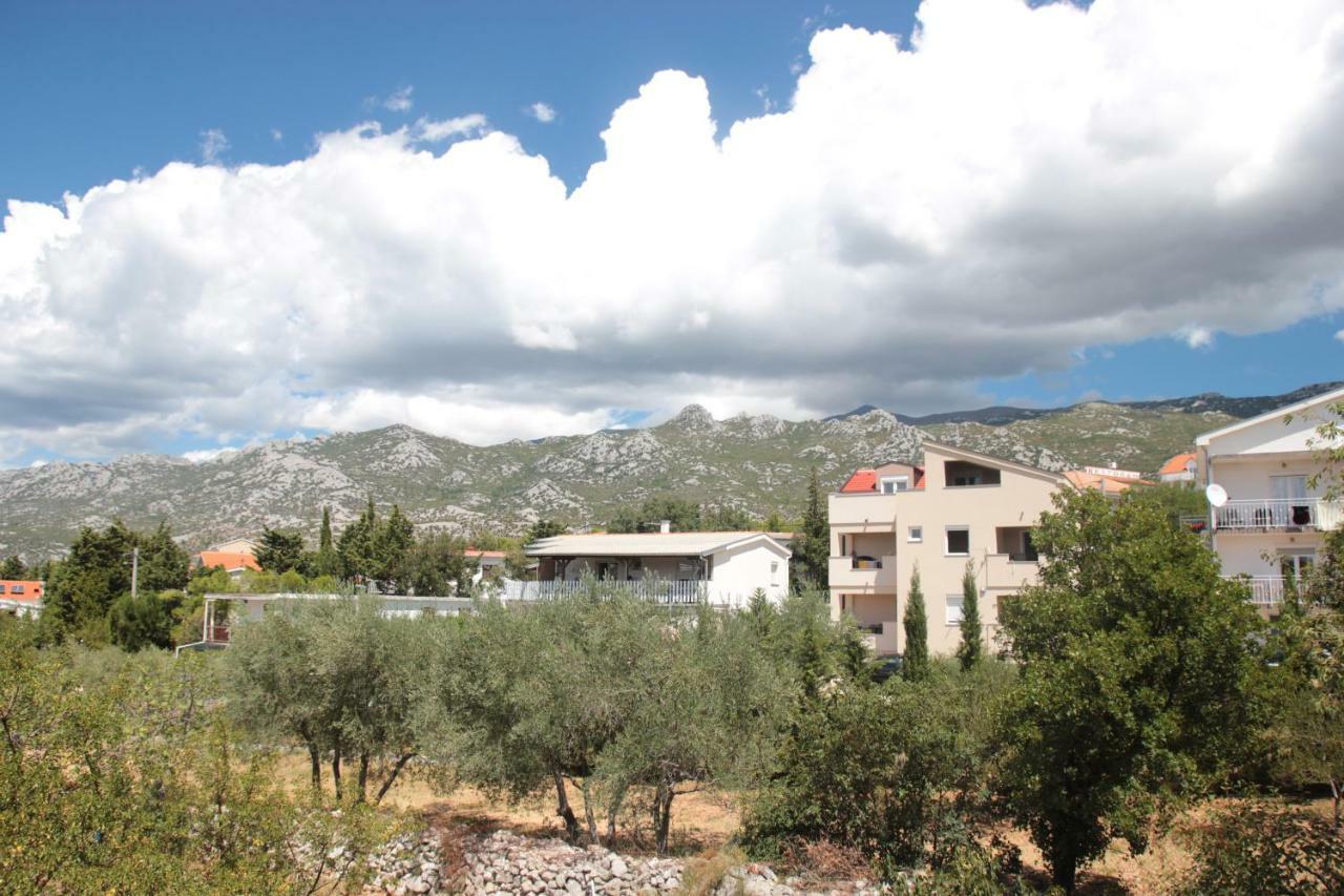 רובנסקה Apartments Irina מראה חיצוני תמונה