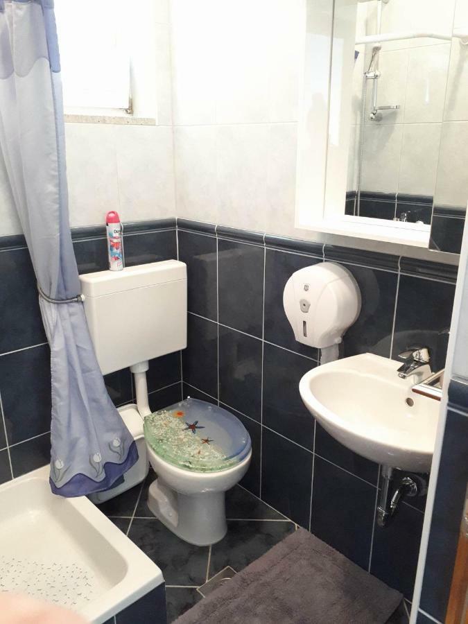 רובנסקה Apartments Irina מראה חיצוני תמונה